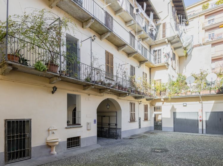 Bilocale in vendita, Vicolo Caccia  6, Centro, Novara
