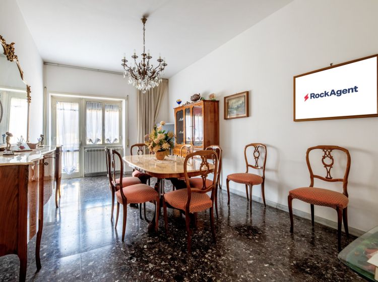 Trilocale in vendita, via di Tor Pignattara  52, Torpignattara, Roma
