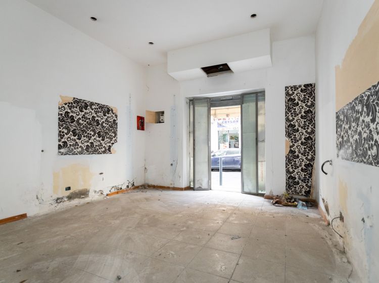 Quadrilocale in vendita, via Filippo Corridoni  14, Centro Storico, Catania