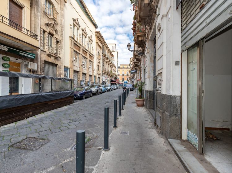 Quadrilocale in vendita, via Filippo Corridoni  14, Centro Storico, Catania
