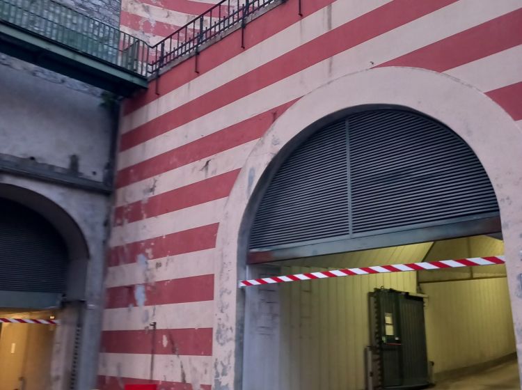 Box / Garage in vendita, via Palestro  62r, Centro, Genova