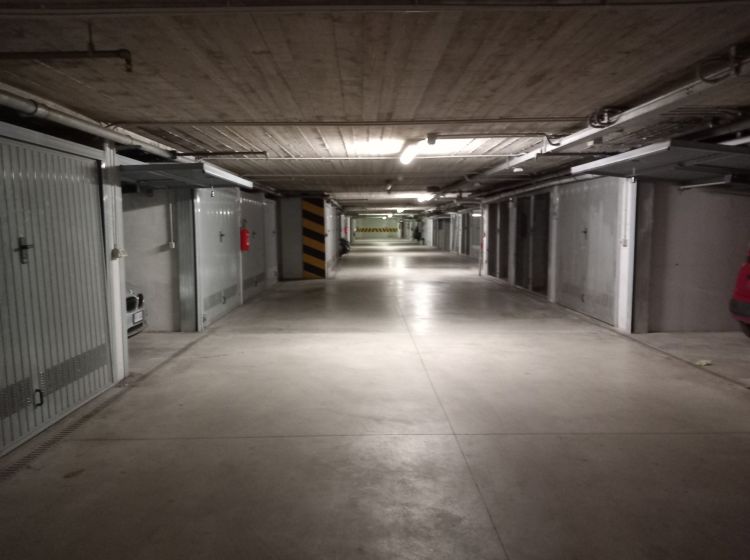 Box / Garage in vendita, via Palestro  62r, Centro, Genova