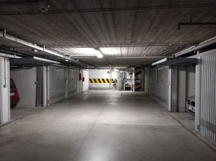Box / Garage in vendita, via Palestro  62r, Centro, Genova