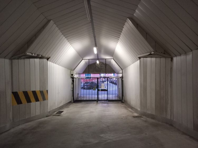 Box / Garage in vendita, via Palestro  62r, Centro, Genova
