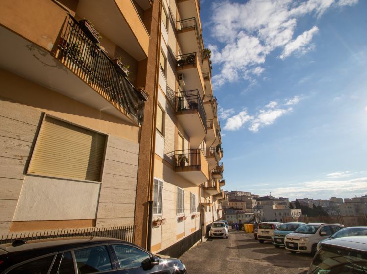 Quadrilocale in vendita, via Bruno Chimirri  27, San Leonardo, Catanzaro