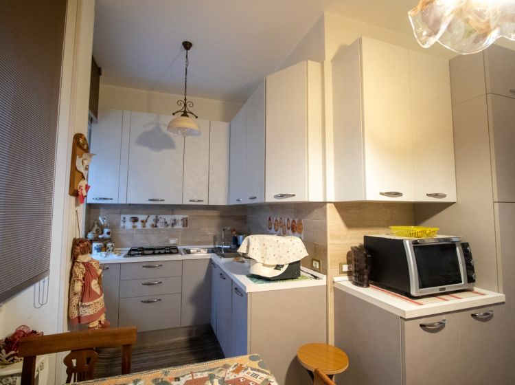 Quadrilocale in vendita, via Bruno Chimirri  27, San Leonardo, Catanzaro