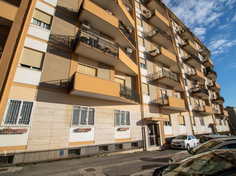 Quadrilocale in vendita, via Bruno Chimirri  27, San Leonardo, Catanzaro