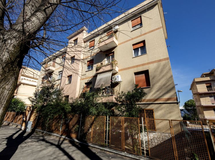 Bilocale in vendita, via Francesco Pallavicini  31, Portuense, Roma