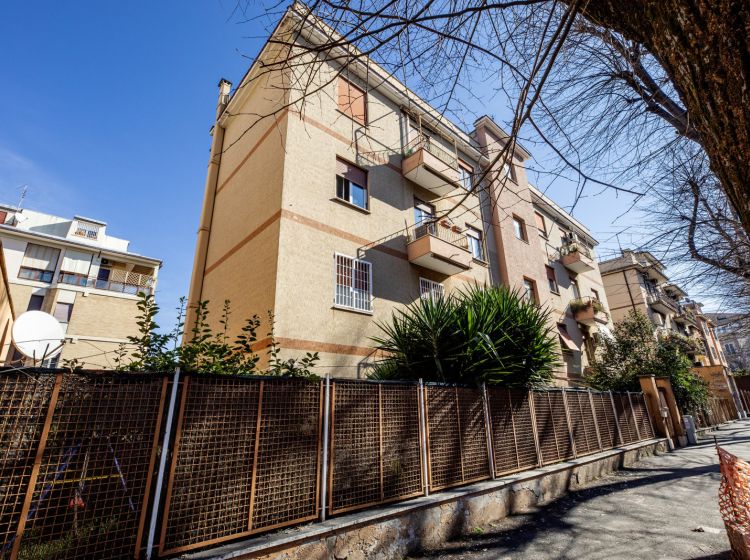 Bilocale in vendita, via Francesco Pallavicini  31, Portuense, Roma