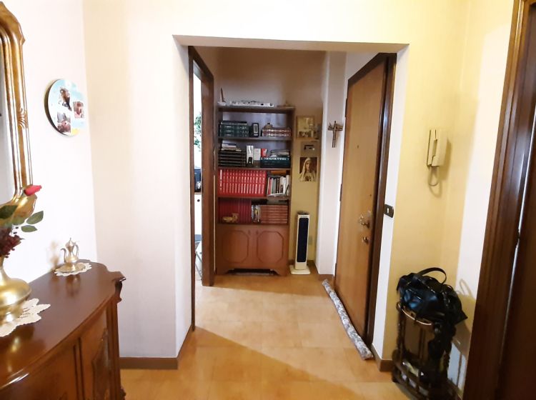 Trilocale in vendita, via Kafka  10, Tintoretto, Roma