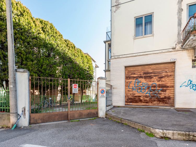 Quadrilocale in vendita, via Bezzecca  4, Porta Trento, Padova