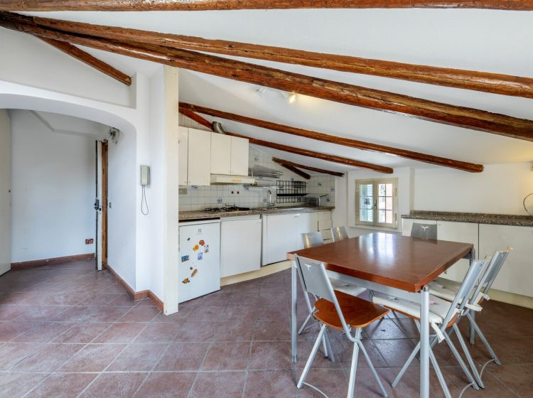 Mansarda in vendita, via Luigi Tosti  27, Appio Latino, Roma