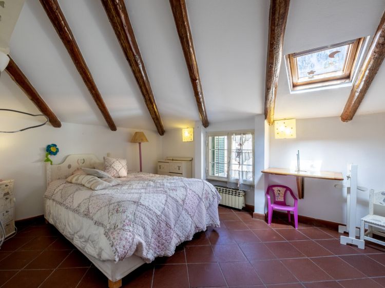 Mansarda in vendita, via Luigi Tosti  27, Appio Latino, Roma