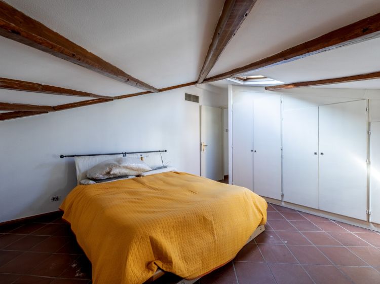 Mansarda in vendita, via Luigi Tosti  27, Appio Latino, Roma