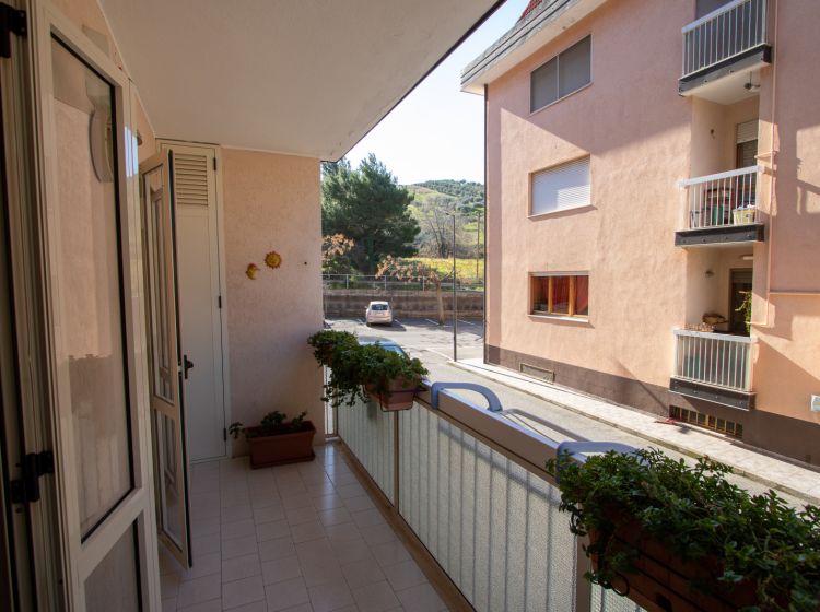 Quadrilocale in vendita, via Giuseppe Rito  3, Sala, Catanzaro