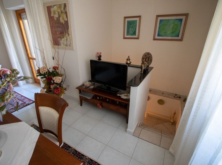 Quadrilocale in vendita, via Giuseppe Rito  3, Sala, Catanzaro