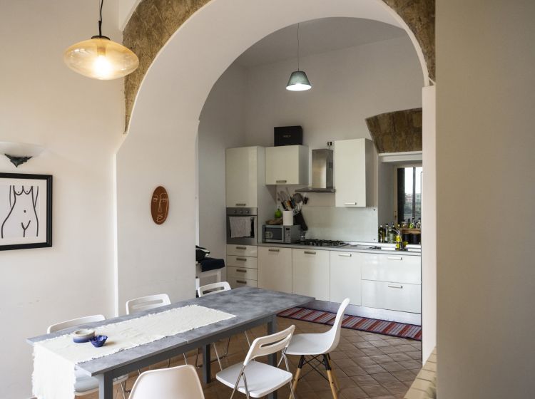 Quadrilocale in vendita, via Fusandola  9, Centro, Salerno