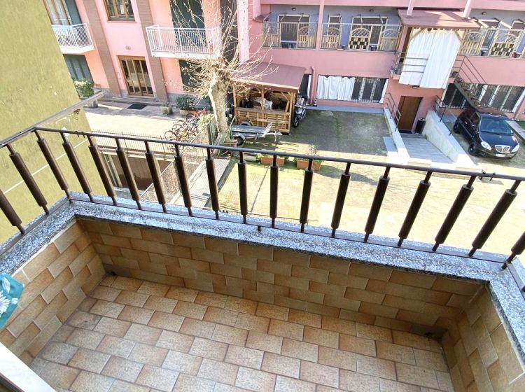 Trilocale in vendita, via degli Umiliati  16, Ponte Lambro, Milano