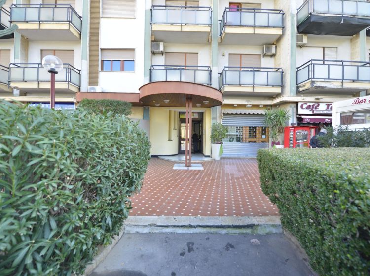 Appartamento in vendita, viale della Regione Siciliana  2551, Uditore, Palermo