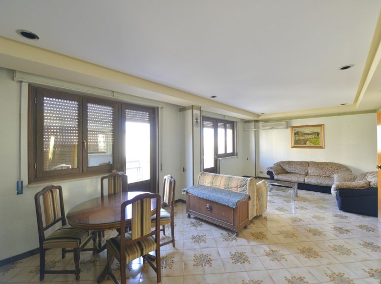 Appartamento in vendita, viale della Regione Siciliana  2551, Uditore, Palermo