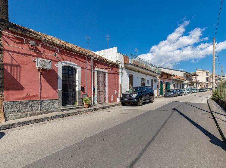 Bilocale in vendita, via Firenze  230, Cannizzaro, Aci Castello