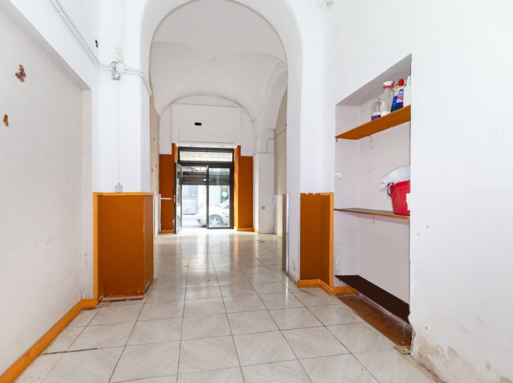 Negozio in vendita, via Pacini  50, Centro Storico, Catania