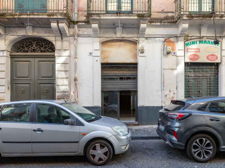 Negozio in vendita, via Pacini  50, Centro Storico, Catania
