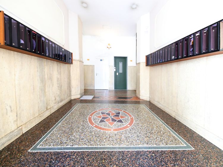 Bilocale in vendita, via Venezia  17, Dinegro, Genova