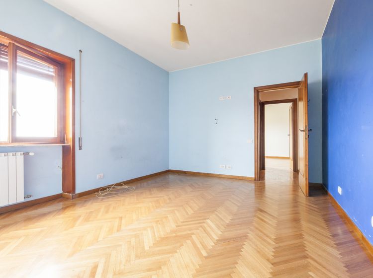 Appartamento in vendita, via Nocera Umbra  178, Appio Latino, Roma
