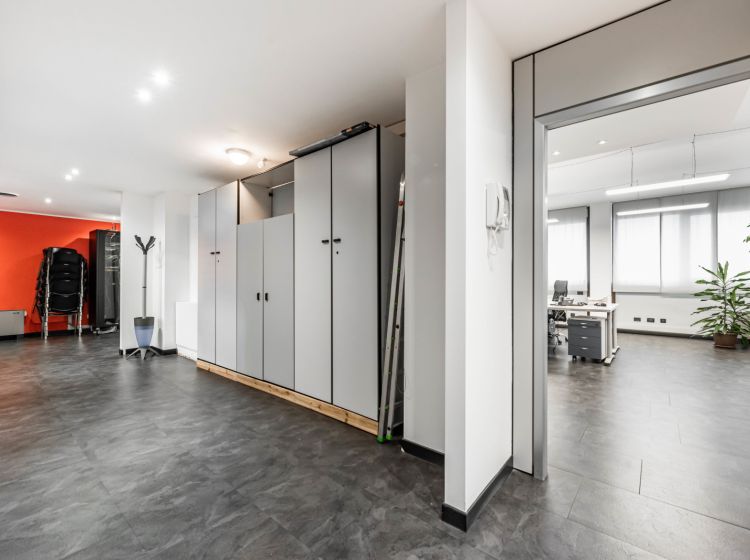 Ufficio in vendita, via Lisbona  10, Zona Industriale, Padova