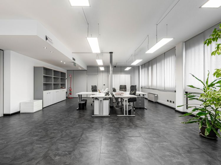 Ufficio in vendita, via Lisbona  10, Zona Industriale, Padova