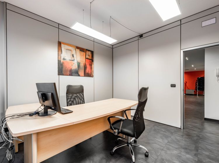 Ufficio in vendita, via Lisbona  10, Zona Industriale, Padova
