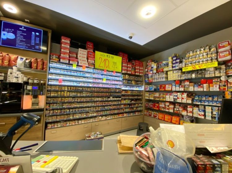 Attività / Licenza in vendita, Piazza Mazzini, Padova