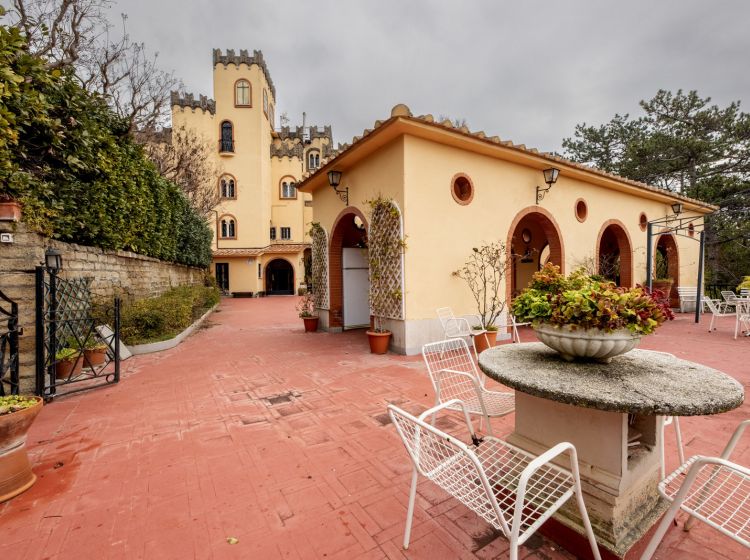 Stabile o palazzo in vendita, Riano