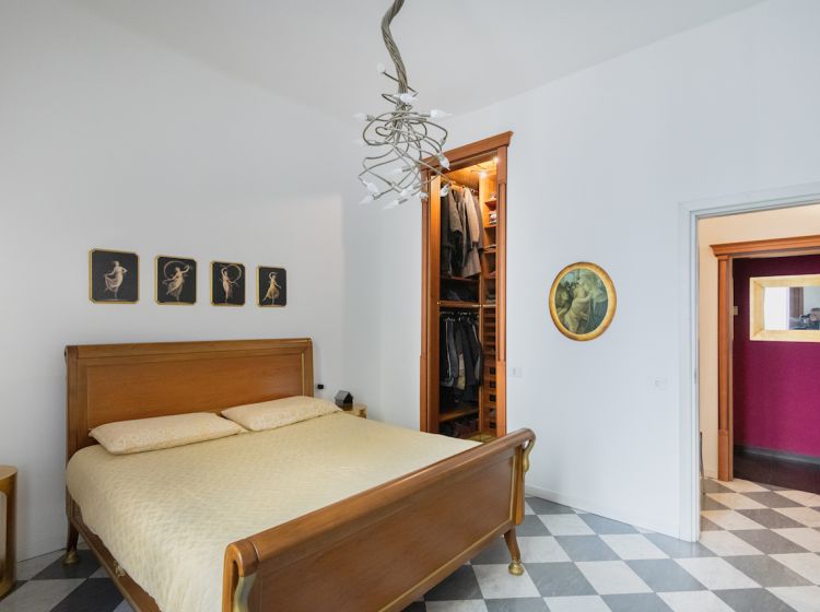 Trilocale in vendita, via Pietro Maroncelli  9, Garibaldi, Milano