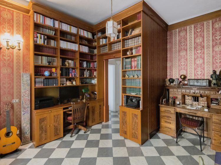 Trilocale in vendita, via Pietro Maroncelli  9, Garibaldi, Milano