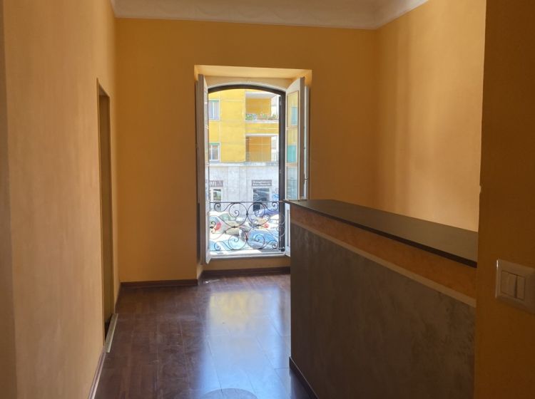 Ufficio in vendita, via Appia Nuova  281, Re di Roma, Roma