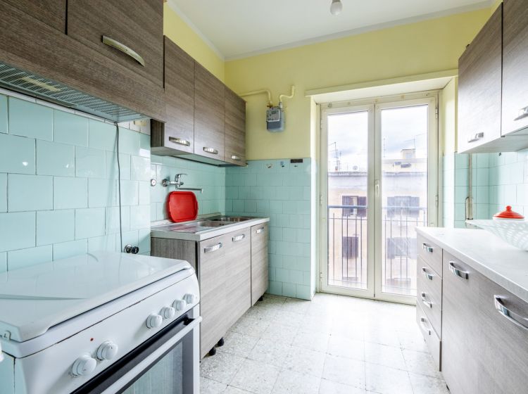 Bilocale in vendita, via Oreste Salomone, Torpignattara, Roma