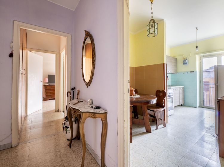 Bilocale in vendita, via Oreste Salomone, Torpignattara, Roma