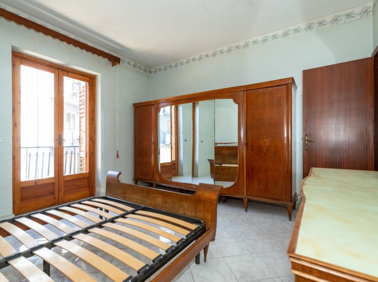 Quadrilocale in vendita, via Ludovico Ariosto  27, Acireale
