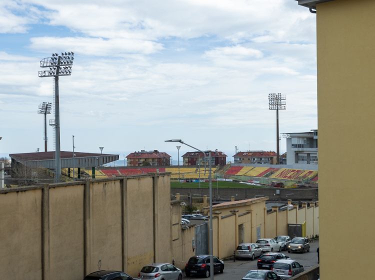 Trilocale in vendita, via Alberto de Nobili  10, Stadio, Catanzaro