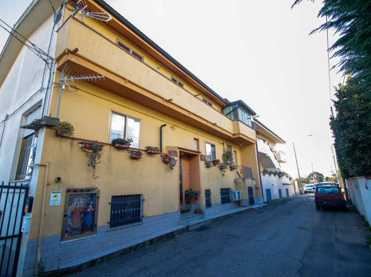 Quadrilocale in vendita, via Lenza  60, Gagliano, Catanzaro