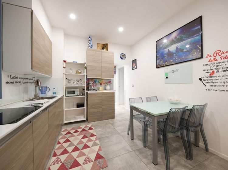 Quadrilocale in vendita, via Venezia 16, Principe, Genova