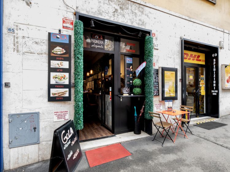 Attività / Licenza in vendita, viale Ippocrate  67, Bologna, Roma