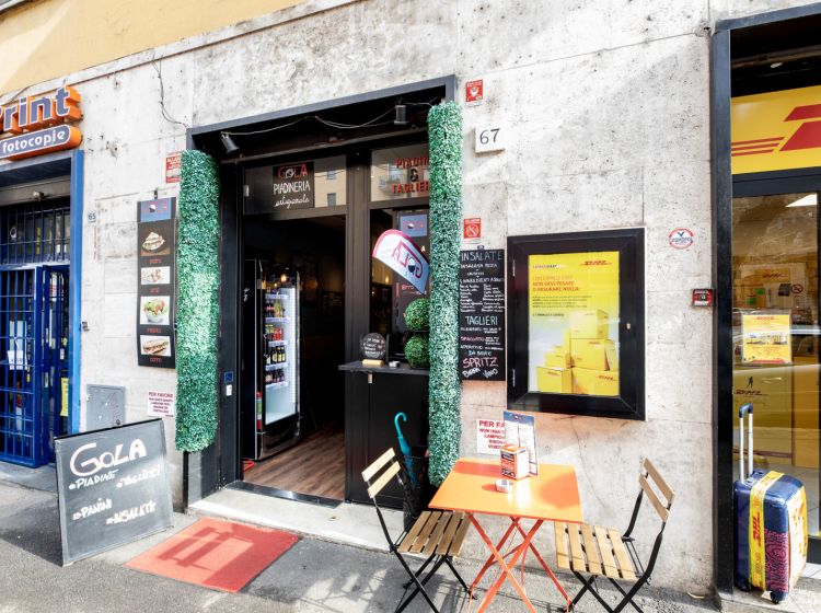 Attività / Licenza in vendita, viale Ippocrate 67, Bologna, Roma