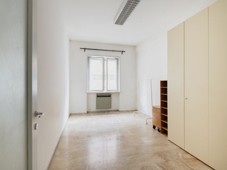 Trilocale in vendita, via Teodosio  70, Lambrate, Milano