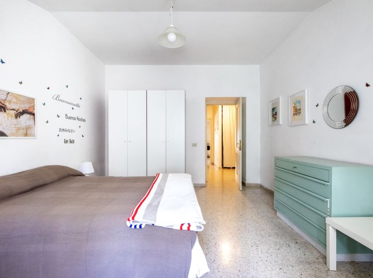 Trilocale in vendita, via Carlo Cattaneo  26, Termini, Roma