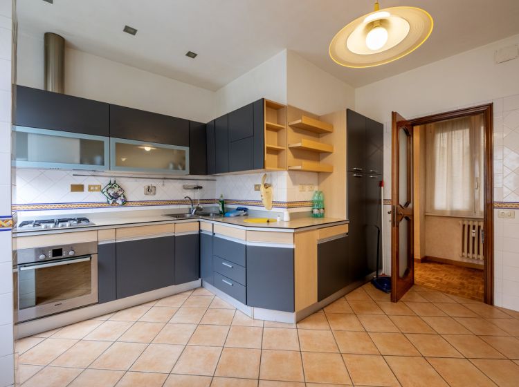 Quadrilocale in vendita, via Poggio Catino  12, Trieste, Roma