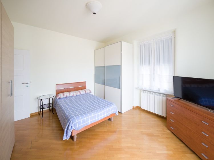 Bilocale in vendita, via Giacomo Biga  25, Marassi, Genova