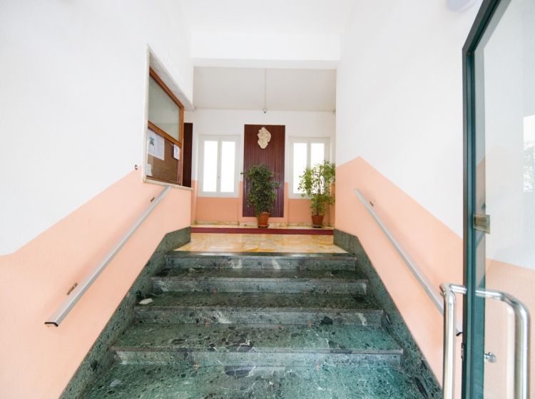 Bilocale in vendita, via Giacomo Biga  25, Marassi, Genova